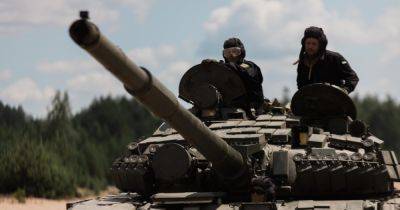 Долетели несколько снарядов: ВСУ из советских танков Т-72 обстреляли Белгородскую область, — росСМИ