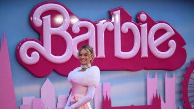 Фильм "Барби" собрал миллиард долларов в мировом прокате