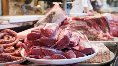 В Киеве на ярмарках снова разрешили торговать мясом, рыбой и молочкой