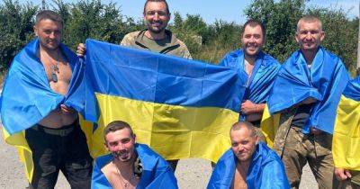В Украину из плена вернулись еще 22 воина (ВИДЕО)