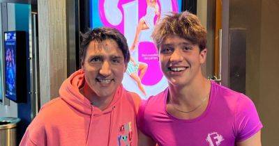 Джастин Трюдо и его сын в розовом сходили на "Барби"