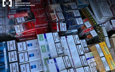 В Киеве прекратили деятельность 21 пункта продажи контрафактных сигарет