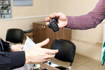 В Украине изменились правила регистрации новых авто