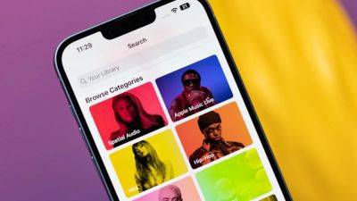 Apple Music добавил функцию Discovery Station, которая алгоритмически подбирает песни по вкусу пользователя (как Spotify)