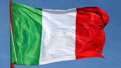 Италия приостановила программу "золотых виз" для россиян и белорусов