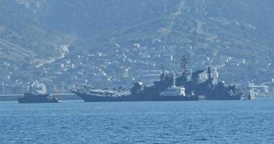 Подбитый корабль "Оленегорский горняк" отбуксировали от причала в Новороссийске, — СМИ (фото)