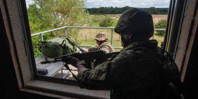 Имитационные гранаты и кровь. Генштаб ВСУ показал как украинские военные проходят подготовку в Великобритании — фото