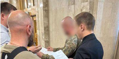 Назначил на должность близкое лицо. Полиция вручила протокол о коррупции военкому ТЦК одного из районов Киева