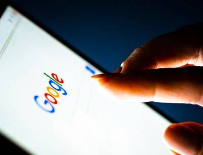 Google Поиск за три квартала получил миллиард запросов на удаление «пиратских» ссылок – четверть от владельца PornHub
