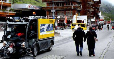 Было слишком поздно: жителям швейцарского города запретили пользоваться авто (видео)