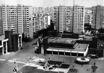 Троещина в Киеве в 1990 годах - фото спального района