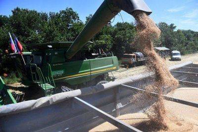 Зерновые и соя в США в четверг завершили торги с понижением