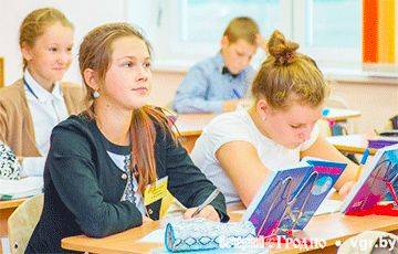Эксперимент в Беларуси: школьники будут учиться стоя