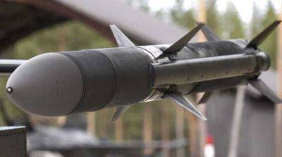 Пентагон заключил контракт на поставку Украине ракет средней дальности AMRAAM