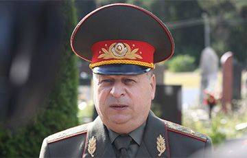 Лукашенко снял с должности замначальника Генштаба