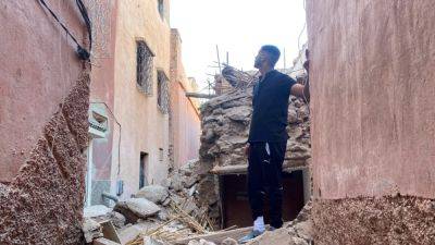 Жители Марокко боятся возвращаться в дома после мощного землетрясения
