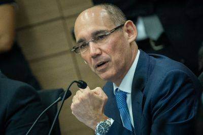 Нетаньяху и глава Банка Израиля встретились по поводу продления его полномочий