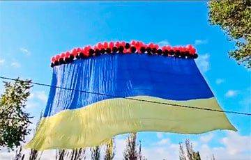 Россияне поплатились за попытки сбить украинский флаг над Донецком
