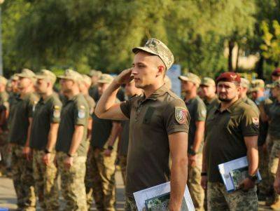 Мобилизация в Украине – как вручают повестки сотрудники ТЦК и полиции