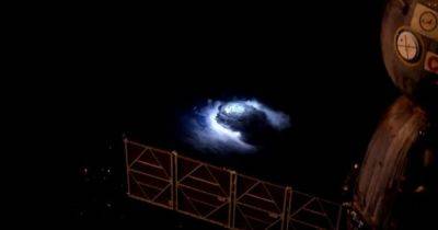 Астронавт на МКС использует новую камеру, чтобы увидеть удары необычных молний на Земле (фото)