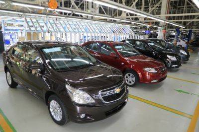 За месяц в Узбекистане было продано свыше 135 тысяч автомобилей