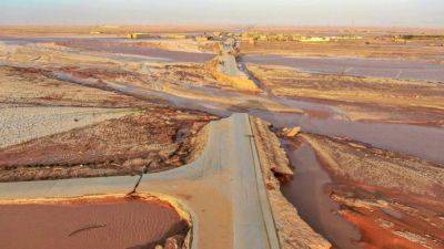 Около двух тысяч человек погибли в результате наводнения в Ливии