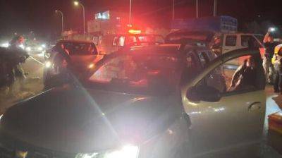 Теракт в Самарии: двое израильтян ранены в Хаваре