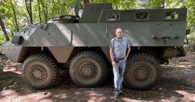 Таких есть только 3 в мире: в украинской армии заметили редкий броневик VRAC (фото)