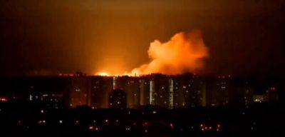 Оккупанты заявляют о ракетной атаке в Севастополе, продолжается пожар