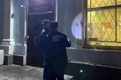 Узбекистанец за рулем КамАЗа пытался разрушить здание полиции в России Нижегородской области