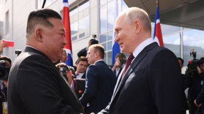 На космодроме Восточный проходят переговоры Путина и Ким Чен Ына