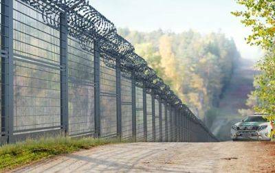 Финляндия ввела в эксплуатацию пробный участок забора на границе с РФ