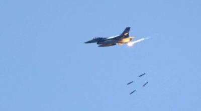 Авиация РФ продолжает бить по Харьковщины: Генштаб назвал населенные пункты
