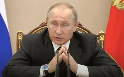 Путин уже умоляет о помощи: в США рассказали, как Россия распадается прямо на глазах