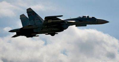 Российский Су-27 выпустил ракету в британский самолет над Черным морем, но промахнулся, — СМИ