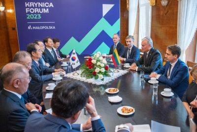 Г.Науседа говорит, что видит большое внимание Южной Кореи к Литве