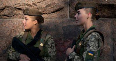 Воинский учет для женщин: какие документы необходимо принести с собой в ТЦК - focus.ua - Украина