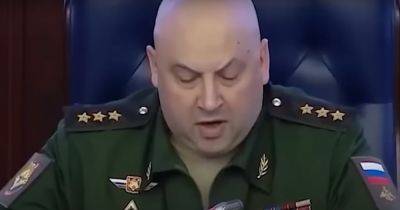 Даже запретили надевать военную форму: как сейчас выглядит путинский генерал Суровикин, которого с позором уволили