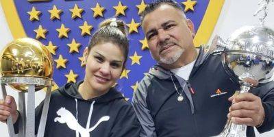 Тренер знаменитой боксерши умер во время чемпионского боя жены