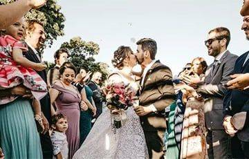Что нельзя надевать на чужую свадьбу: правила этикета