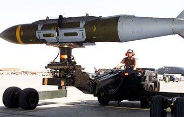 Оккупанты показали шокирующие кадры прилета JDAM по своей базе в Светлодарске