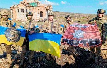 ВСУ подняли украинский флаг над Клещеевкой