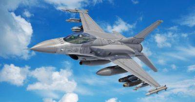 Обучение украинских пилотов на F-16 "очень серьезно" сдвинулось с места, — Игнат (видео)