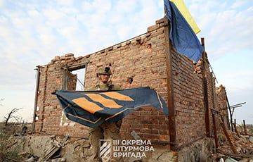 ВСУ подняли украинский флаг над освобожденной от оккупантов Андреевкой