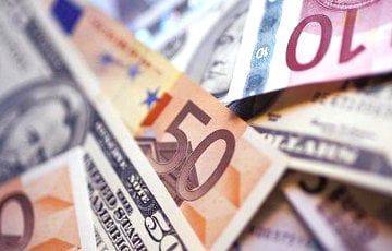 Евро и доллар в Беларуси пошли вверх