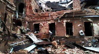 В Мариуполе оккупанты уничтожили 180 тысяч книг и 4 библиотеки, - горсовет
