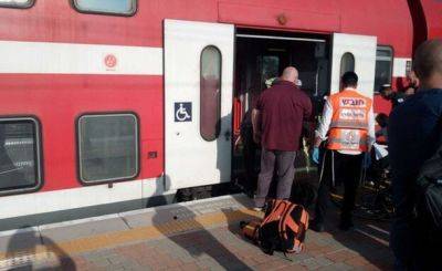 Женщина потеряла сознание и погибла под колесами поезда в Нетании