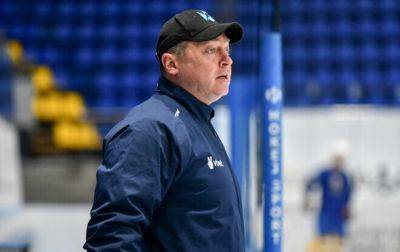 Тренера сборной Украины по хоккею отстранили от обязанностей