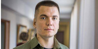 Почему Умеров уволил Дейнегу — объясняет журналист