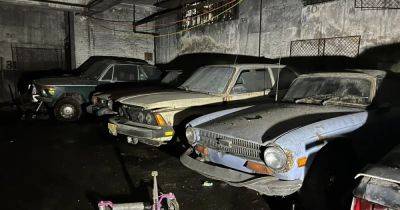 BMW, Honda и Porsche: в заброшенном гараже нашли огромную коллекцию раритетных авто (фото)